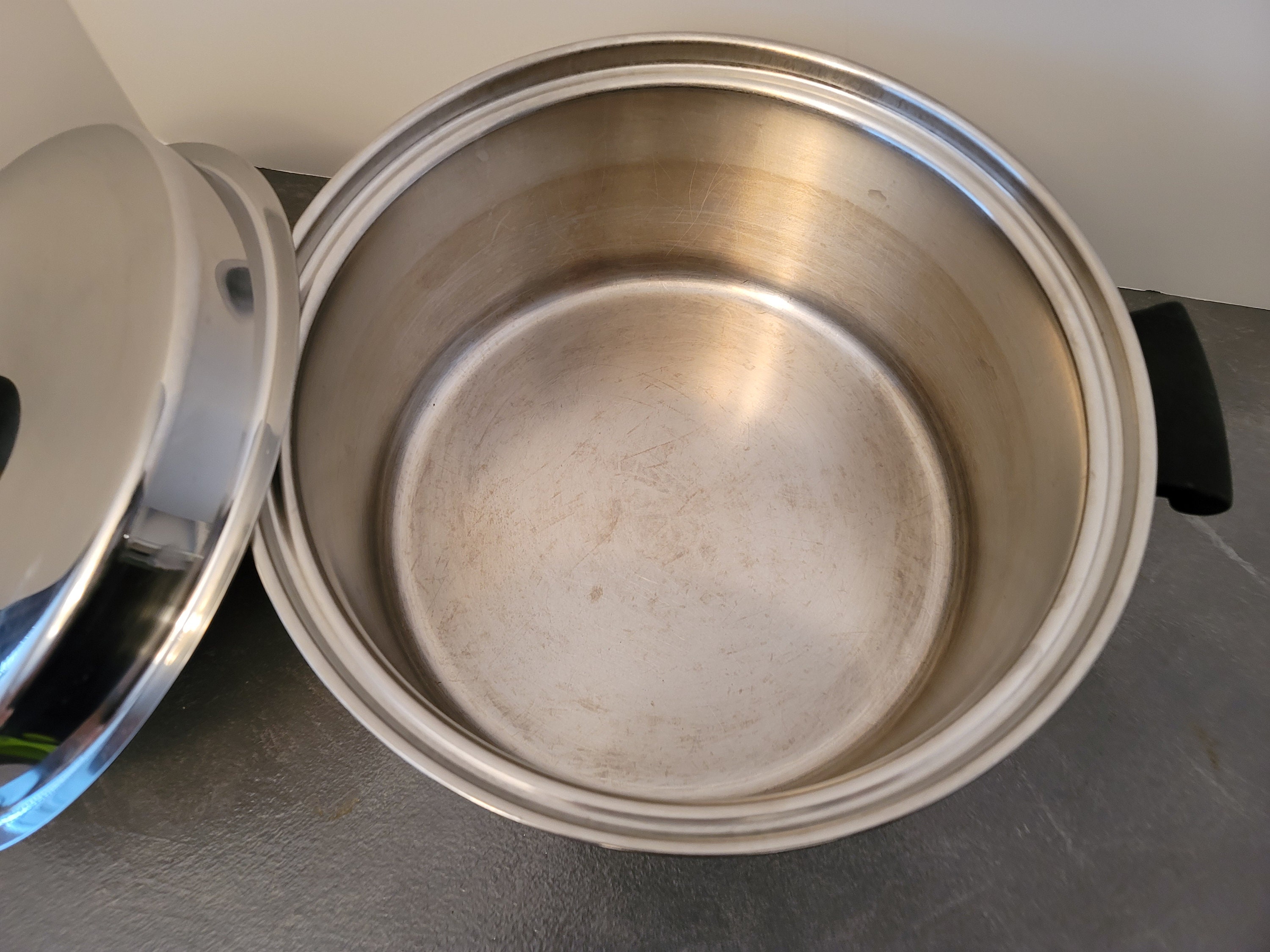 VINTAGE AMWAY QUEEN Dutch Oven / Stock With Lid Stainless Etsy Canada