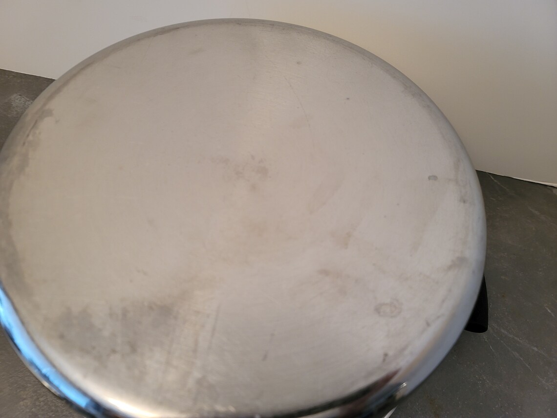 VINTAGE AMWAY QUEEN Dutch Oven / Stock With Lid Stainless Etsy