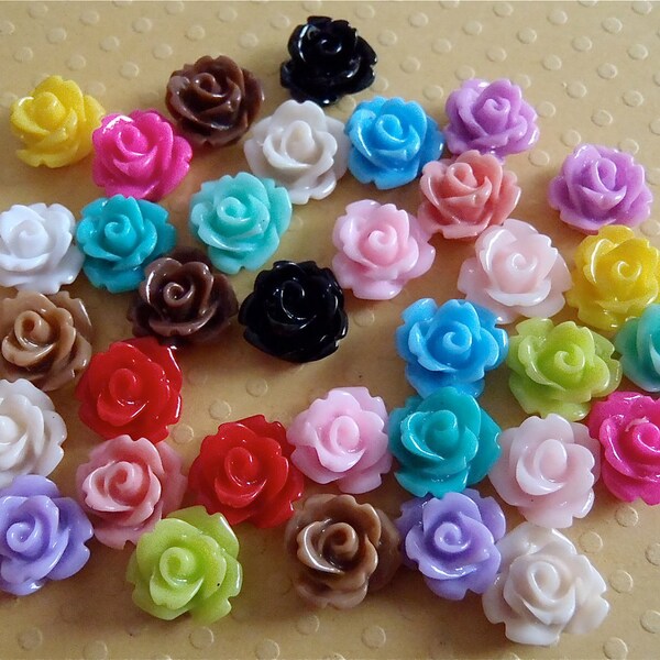 Cabachon flower Rose  - Mixed lot  Multi colors 10mm Cabochon - Color Mix - Resin flowers
