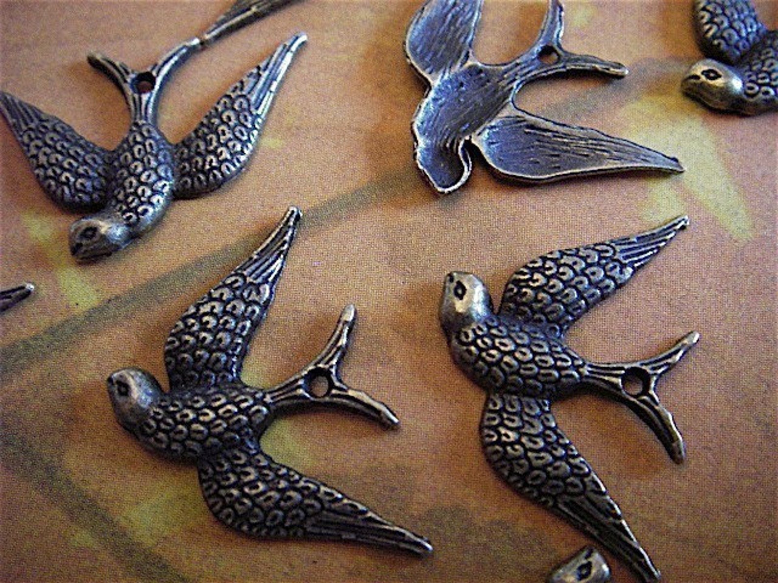 10 Antique Bronze Bird Charm ABBC Etsy