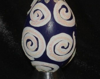 Hand Decorated Egg-Shaped Ornament (Swirls)