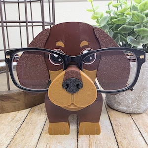 3D Printed Dachshund Glasses Holder – Adorable Eyeglass Stand, Fun Desk Organizer, Unique Handmade Gift for Dachshund Lovers and Owners