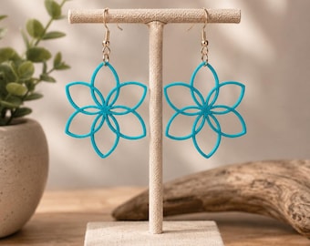 3D Printed Flower Dangle Earrings: Lightweight PLA Floral Jewelry