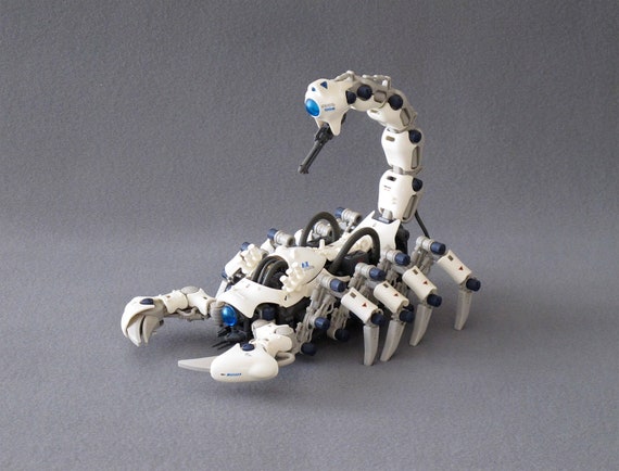 Vintage 1980's Japanese Deathpion Scorpion Type E24-01 Zoid
