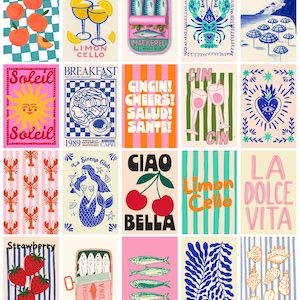 Op de afbeelding: Een verzameling kleurrijke kunstprints met verschillende thema's. Prints bevatten afbeeldingen van perziken, cocktails, sardines, een kreeft, een zon, een ontbijtbord, proost, wijnglazen, een hart, een zeemeermin, kersen en schelpen.