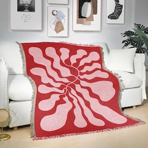 Manta inspirada en Matisse en rojo y rosa, manta tejida para sofá con hojas abstractas, tapiz botánico moderno, manta con flecos para picnic en la playa, decoración bohemia.