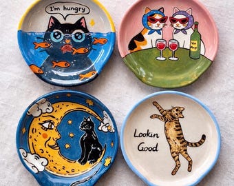 Cat Lover Spoon Rest – Hand-Painted Ceramic Spoon Holder