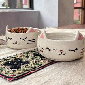 Handmade Ceramic Cat Bowl – Sleepy Kitty Face Pet Food Dish