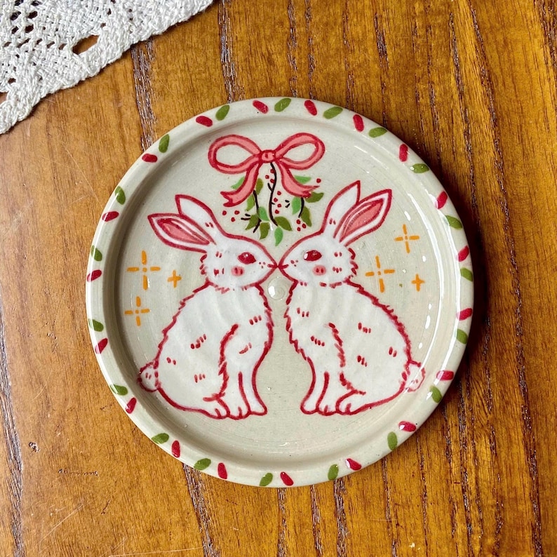 Hand-Painted Ceramic Trinket Dish – Jewelry Holder Twin Bunny Kiss