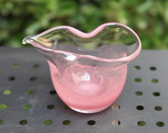 Pink Bubbled Calabash Liuli Fairness Cup - Tea Sharing Pitcher with Lucky Pouch, Gift for Her