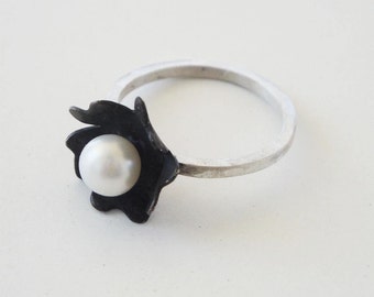 sterling silver white pearl ring, elegant flower ring gift for mom, contemporary silver cherry blossom ring gift for her, floral silver ring