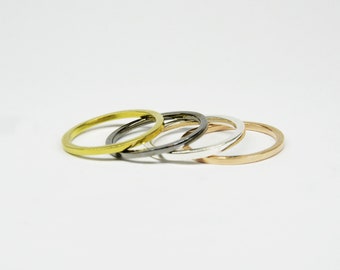 1,5mm zilveren rechthoekige stapelring, zilveren minimalistische ring, gouden stapelbare ring, sterling zilveren 925 ring, sierlijke alledaagse zilveren ring