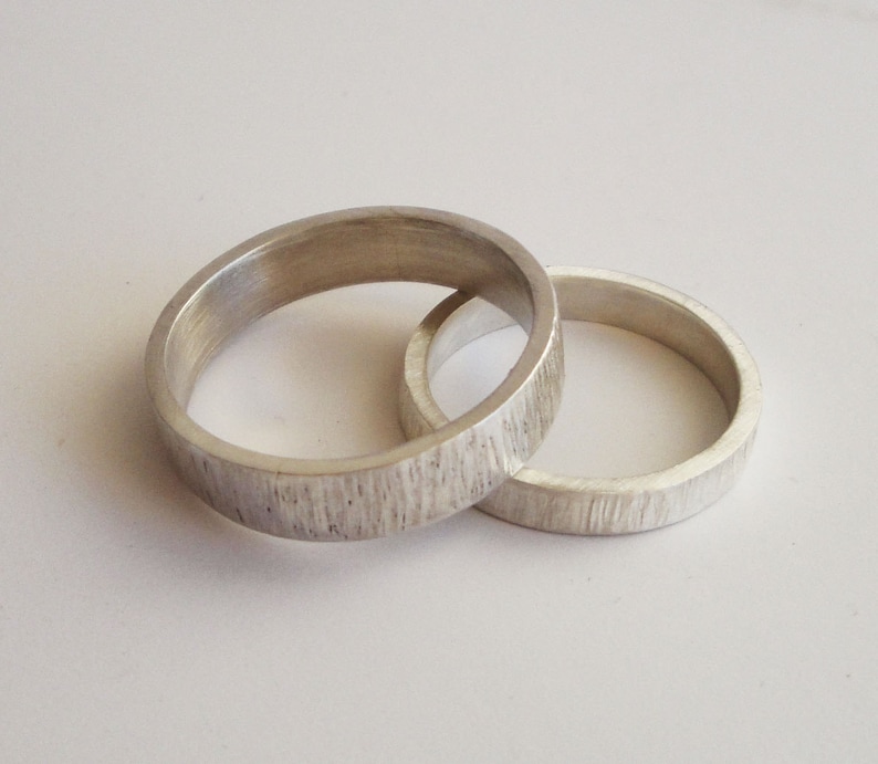 silver wedding rings set, handmade silver wedding band set, 5mm and 3mm satin finish wedding ring, hammered wedding bands, custom made bands image 3