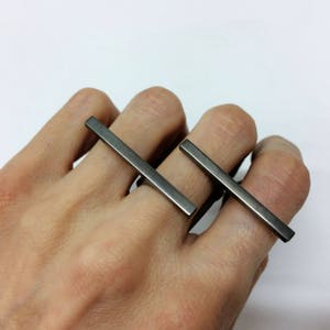 Anillo de plata GRANDE, anillo de línea de plata, anillo de declaración de plata, anillo de barra de plata, anillo minimalista de plata, anillo arquitectónico, anillo de plata negra
