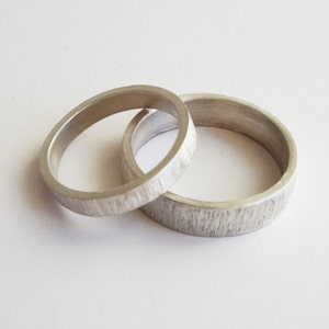 silver wedding rings set, handmade silver wedding band set, 5mm and 3mm satin finish wedding ring, hammered wedding bands, custom made bands image 2