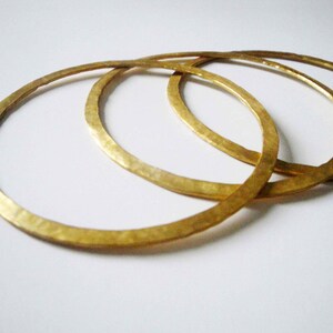24ct gold plated bronze bangle bracelets hammered set of 3 image 3