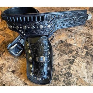 Leather Rigs Cartridge Belt with Holster Cowboy Ammo Leather Star Concho Handmade Sass Rig .22 .32 .38 .357 .44 .45 & 12 Guage