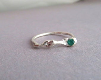 Tiny emerald ring, Small nugget ring, Emerald  Engagement ring, Silver gift items, Unique Designer Jewelry, Elegant rings for women