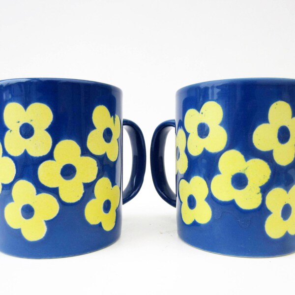 Vintage ceramic MUG⎮flowers decor⎮yellow blue⎮Just Mugs England⎮pop hippie⎮set of 2