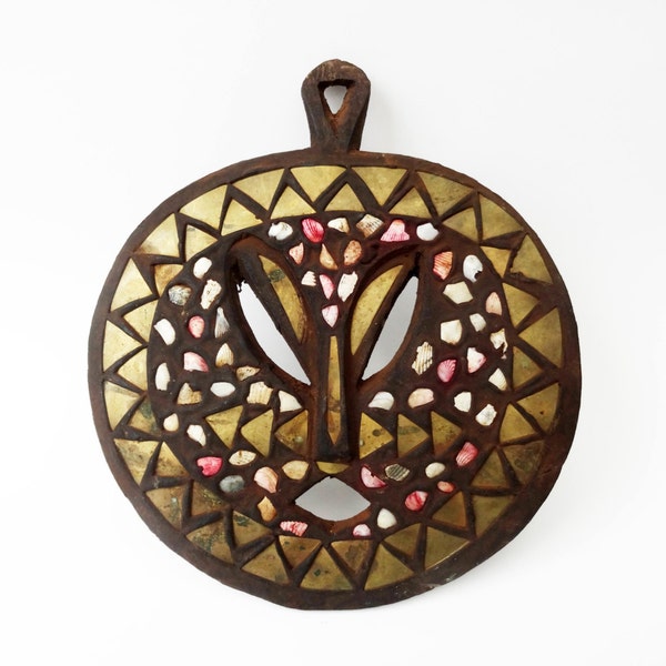 MASQUE vintage rituel AFRICAIN⎮Ashanti Baluba Ghana⎮bois sculpté cuivre éclats coquillages⎮déco ethnique tribal exotique tropical