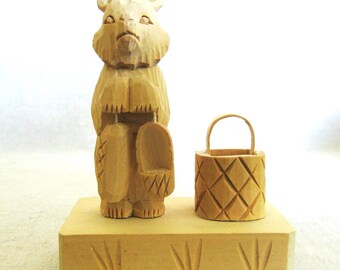 Folk Art Bear Carving, Toothpick Holder, Animal Figurine Wood Sculpture Rustic Cabin Décor Hostess Gift