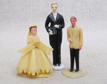 Vintage Wedding Cake Topper Miniature Bride and Groom Nostalgic Mid-Century Marriage Décor