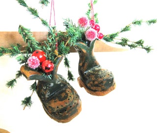 Vintage Tree Ornament Christmas Folk Art Miniature Holiday Wooden Boot Sculpture Primitive Rustic Décor