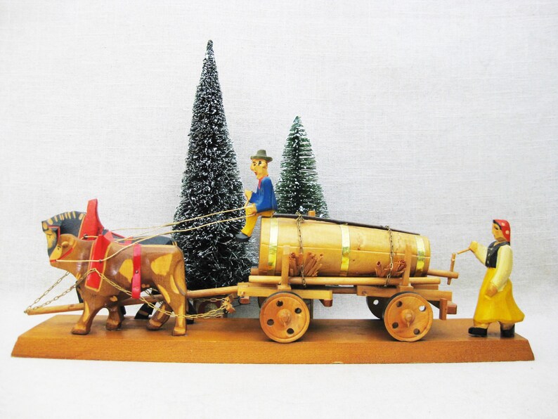 Vintage Folk Art Wagon Sculpture Wood Carvings Etsy