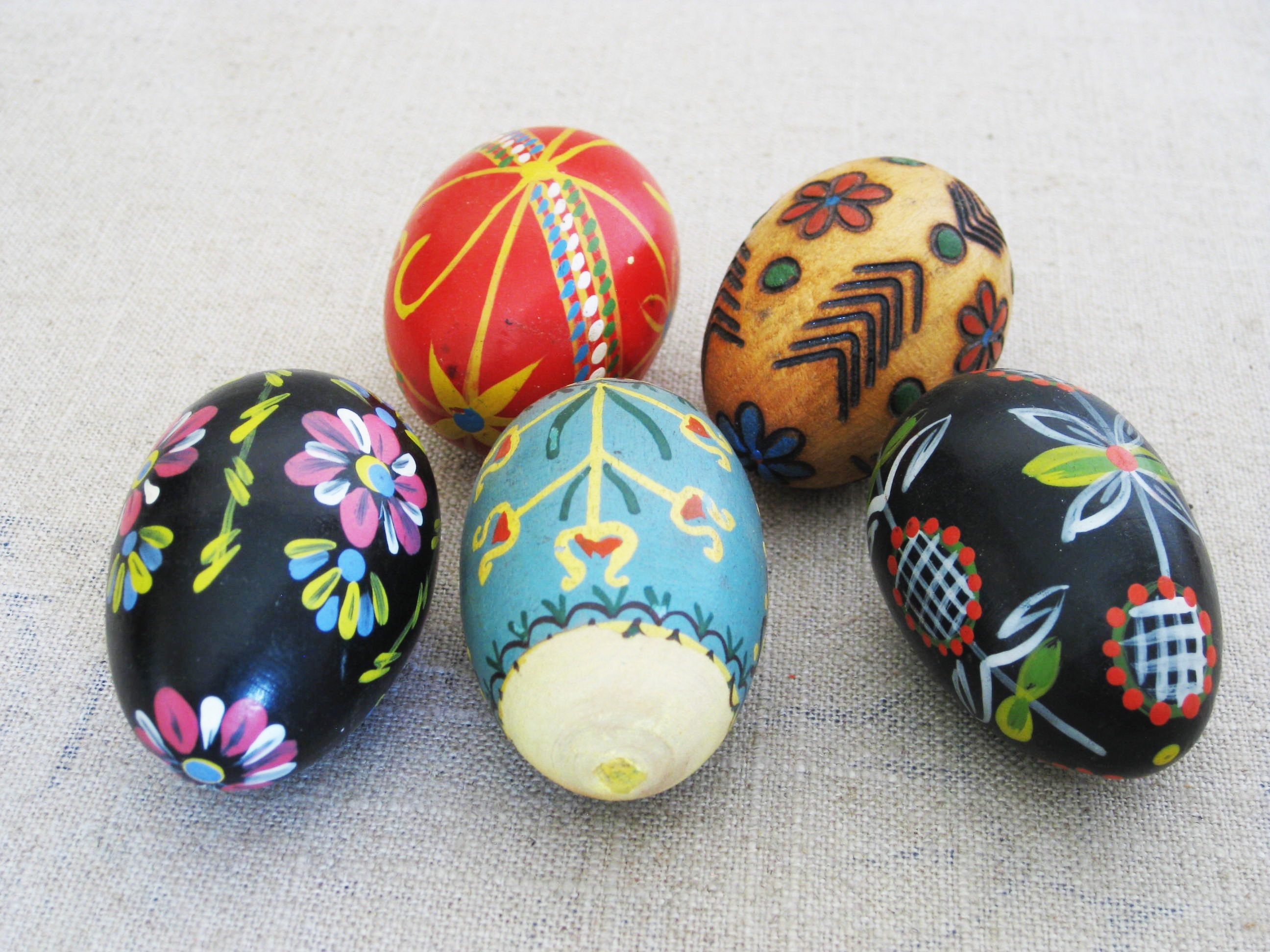 Hand Painted Wooden Eggs for Easter 