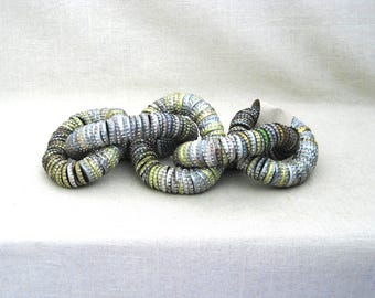 Vintage Bottle Cap Chain, 5 Links 23 inches Long, Southern Tramp Folk Art, Outsider Home Décor