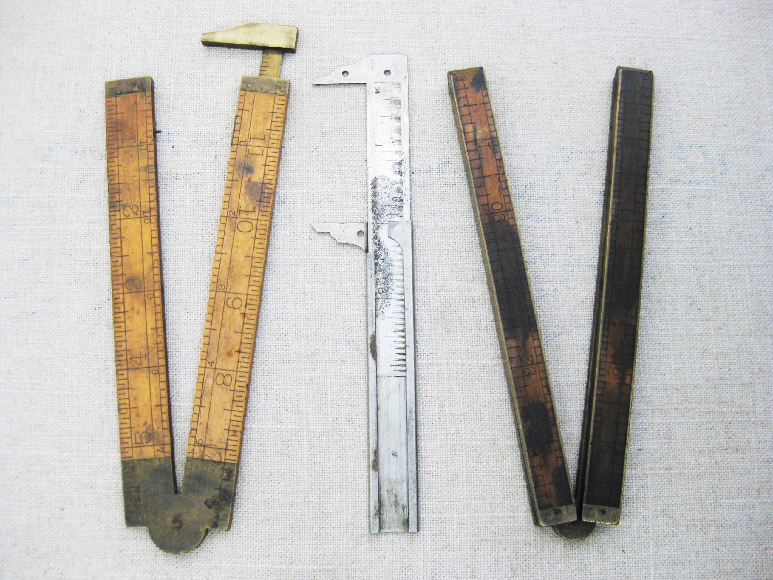 Vintage Collectible Wooden FOLDING EXTENSION RULER W/Sliding Insert Mini  Ruler