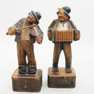 Folk Art Male Figure Portrait Sculpture, Wood Carving Vintage Musical European Rustic Cabin Home Décor