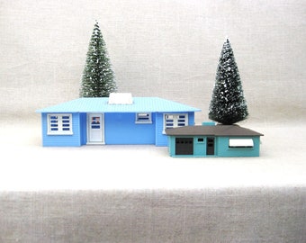 Vintage Mid-Century Miniature House Modern Architecture Christmas Village and Architectural Décor Plasticville Toys