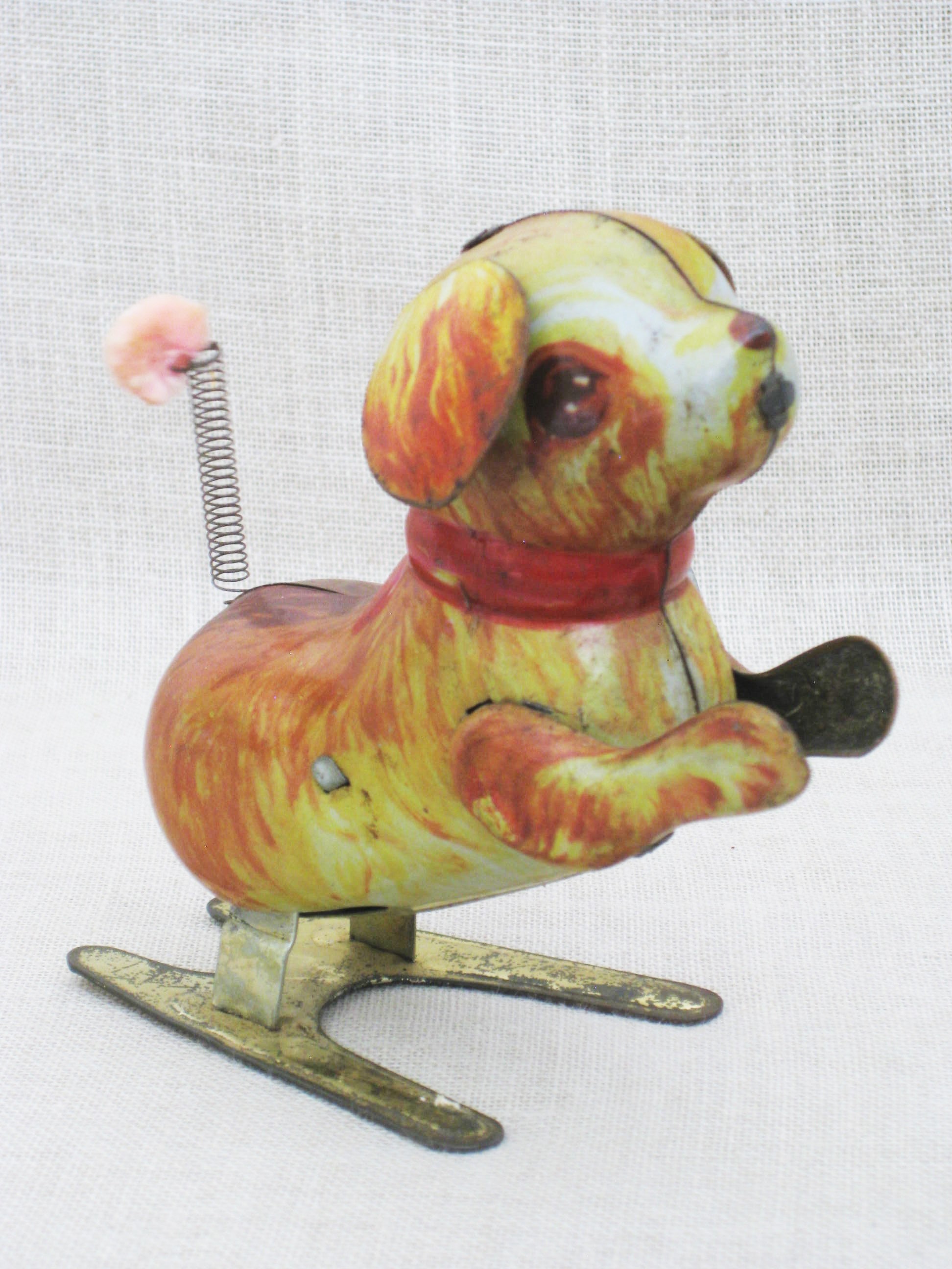 Vintage Wind Up Pressed Litho Metal Mechanical Toy Dog, Puppy, Key