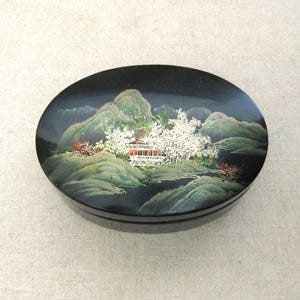 Japanese Black Lacquer Vintage Trinket Box, Asian Style Desk Storage and Vanity Organization Chinoiseries