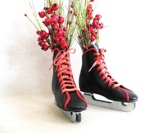 Vintage Child Ice Skates, Boys Black Trainer Blade, Original Box Winter Sporting Goods, Rustic Cabin Holiday Décor