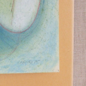 Peut inclure: Une peinture abstraite bleue et verte avec une forme ovale blanche au centre. La peinture est sign&eacute;e "H.M. Merkel 75-." en bas &agrave; droite.