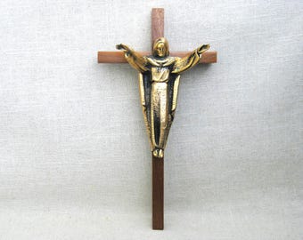 Vintage Mid-Century Crucifix, Religious Wall Decor, Home Altar Icons, Male Portrait Jesus Christ on Cross