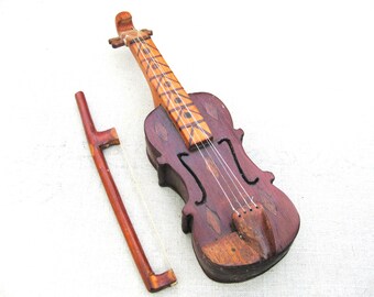 Folk Art Miniature Violin Sculpture Carving, Vintage Fiddle Wooden Musical Instrument Gift