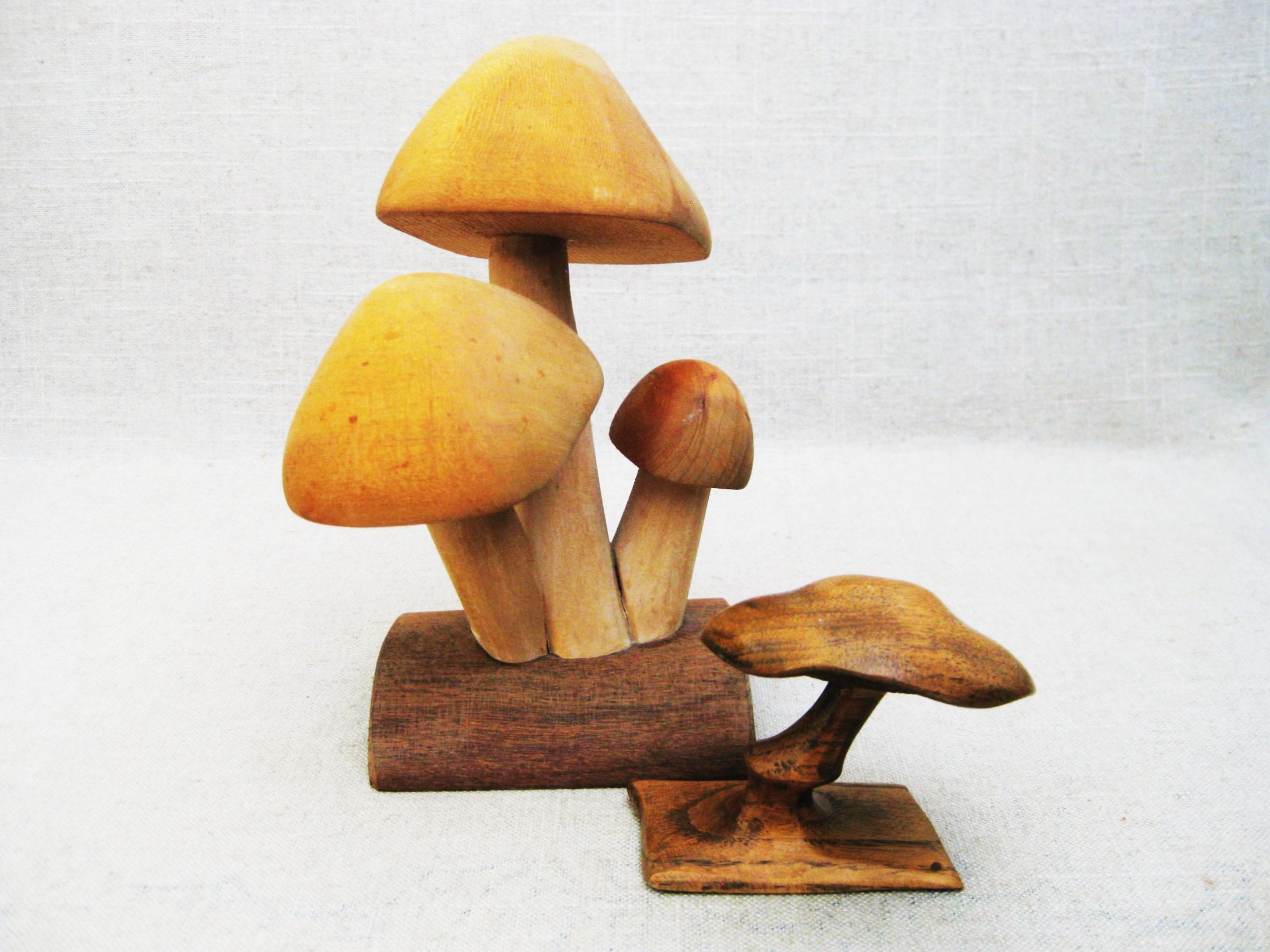 Vintage Mushroom Sculptures, Hand Carved Folk Art, Wood Carving, Rustic