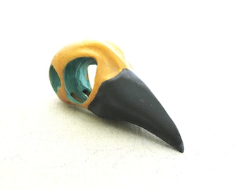 Folk Art Bird Skull, Vintage Wood Carving Sculpture, Ray Kobald Natural History Cabin Décor