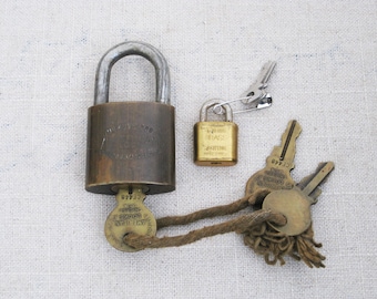 Vintage American Lock w/ 3 Keys Junkunc Bros Chicago