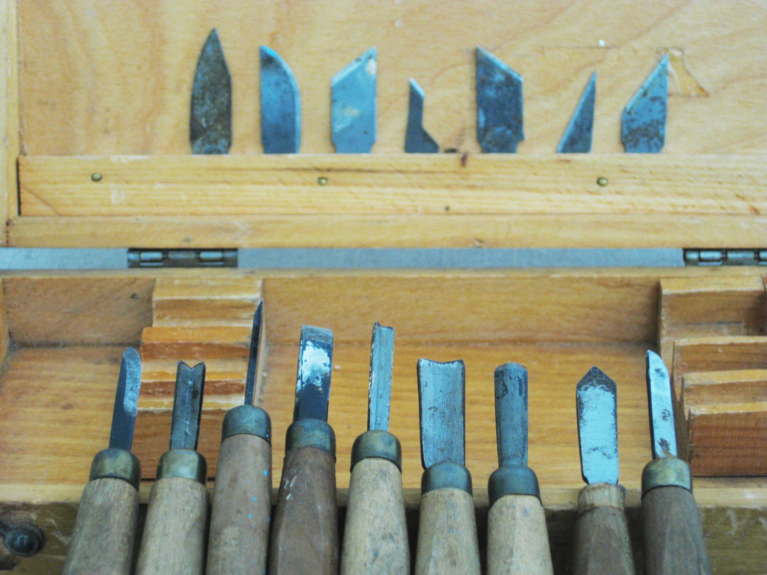 Vintage Wood Carving Set, Chisels and Blades, In Antique Box