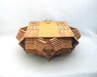 Folk Art Sewing Basket, Popsicle Stick Craft Storage and Organization Primitive Rustic Cabin Home Décor Sewing Gift