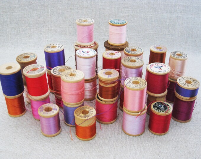 Vintage Wooden Thread Spools, Reds and Pinks, Sewing Supply and Decor ...