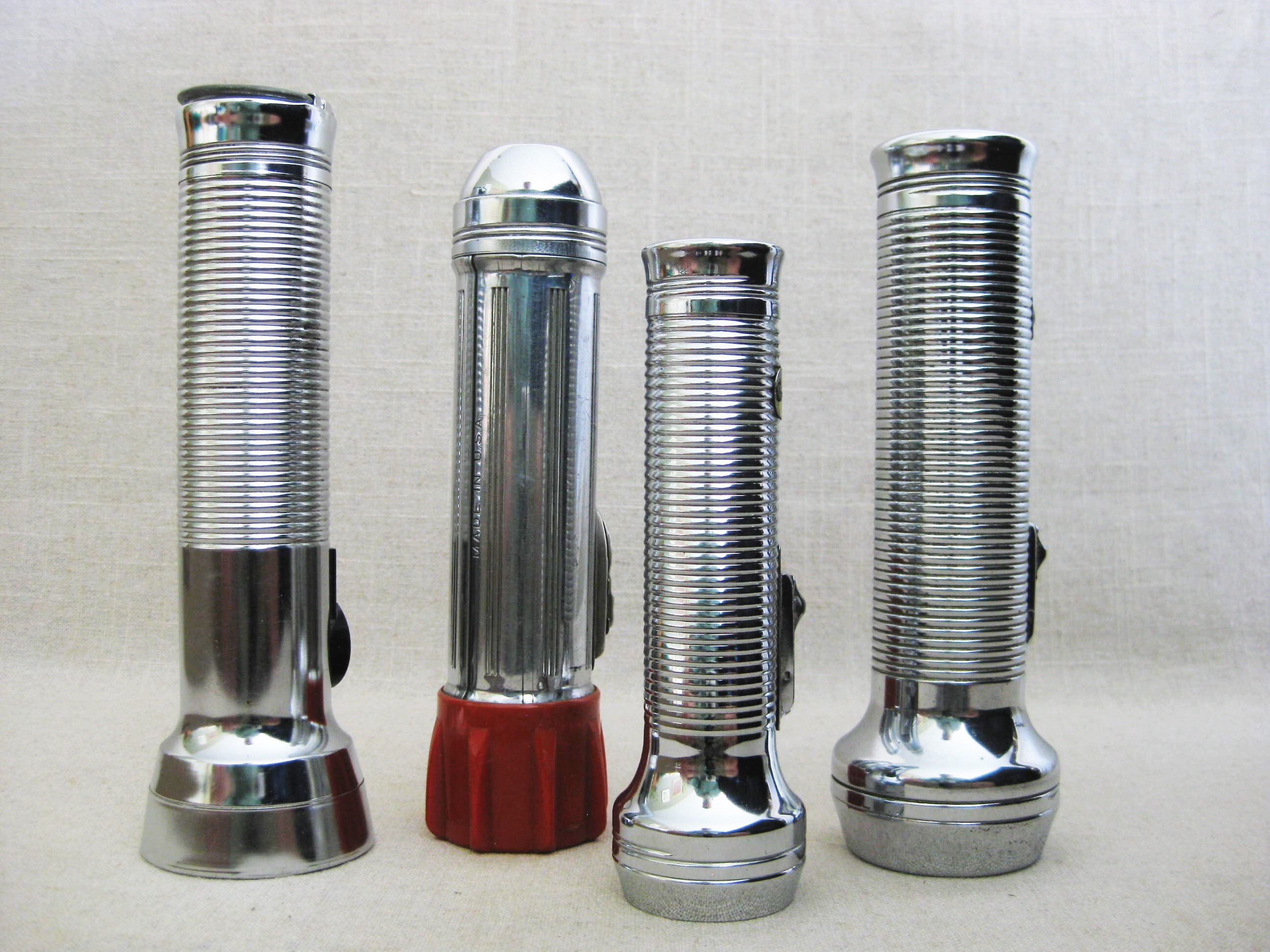 Defiant 300 Lumens Aluminum Flashlight (3-Pack) 90713 - The Home Depot