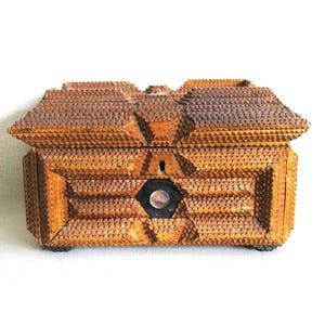 Tramp Folk Art Sewing Box, Antique Cigar Box Chipped Wood, Storage and Organization