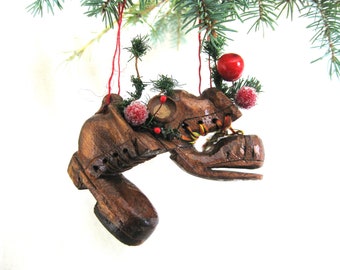 Vintage Tree Ornament Christmas Folk Art Miniature Holiday Wooden Boot Sculpture Primitive Rustic Décor