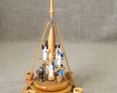 10 - 20 Dollar Specials / Erzgebirge Christmas / Wooden Candle Holder / German Republic / Folk Art / European - Vintage Religion / Holiday