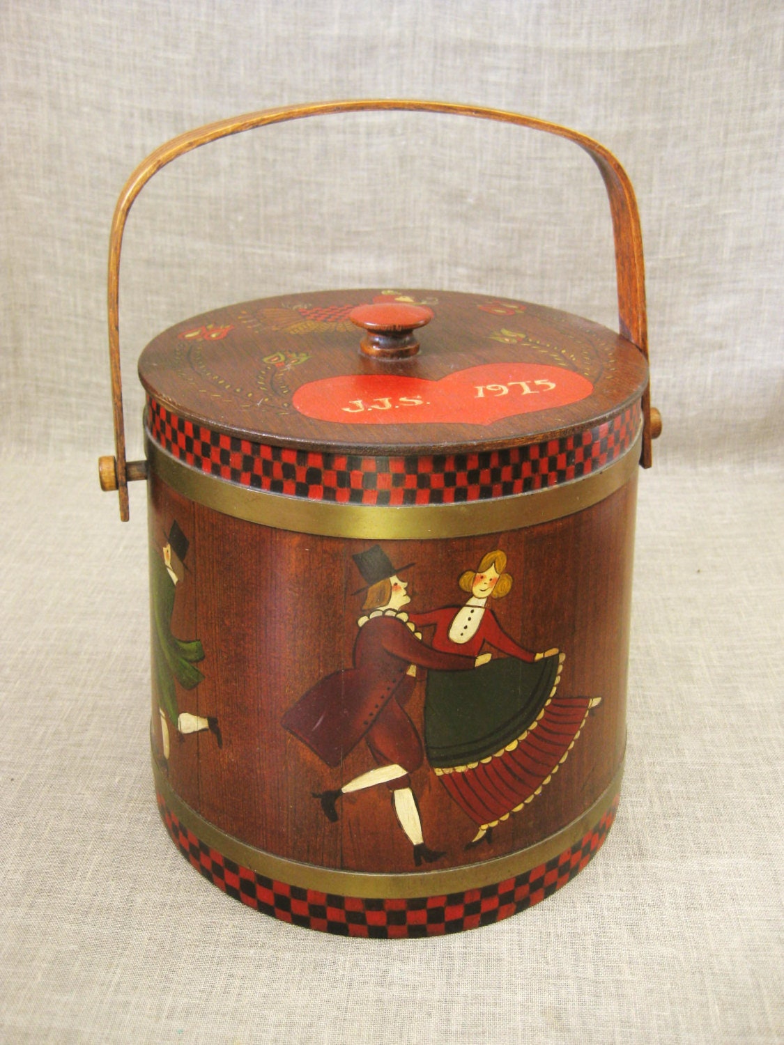 Vintage Folk Art Round Wooden Box, Hand Painted, Pennsylvania Dutch